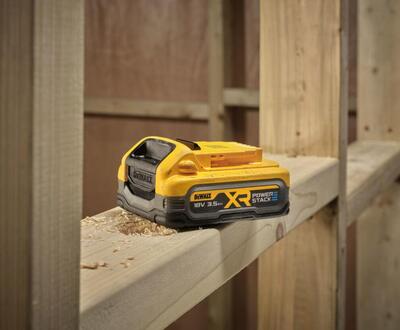 DeWalt PoWerstack akumulátor Li-Ion 18V 3,5Ah DCBP318