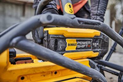 DeWalt Powershift DCPS7154N vibračná doska 100kg