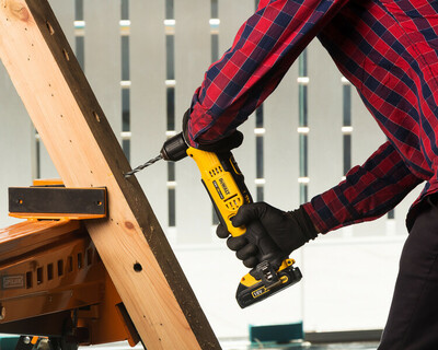 DeWalt DCD740C1 aku pravouhlá vŕtačka 18V 1x1,5Ah aku