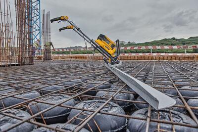 DeWalt Powershift DCPS330 aku sťahovacia vibračná lišta