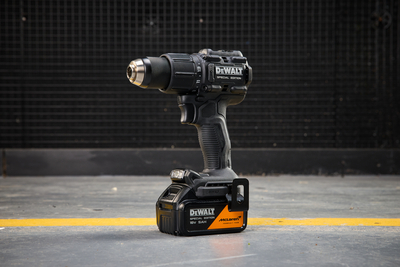 DeWalt McLaren DCD81MP2T aku pvŕtačka 18V 2x5,0Ah aku