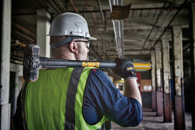DeWalt demolačné kladivo 4,5kg DWHT56029-0