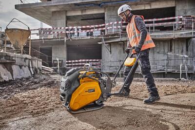DeWalt Powershift DCPS7154PS1 vibračná doska 100kg
