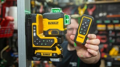 DeWalt DCLE34035B zelený laser 3x360° s diaľkovým ovládaním 18V bez aku