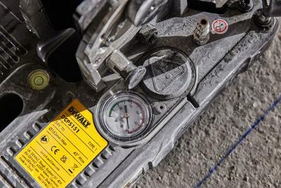 DeWalt Powershift DCPS151 stojan na jadrovú vŕtačku