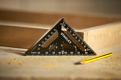 Stanley FatMax STHT46100-0 tesársky uholník QuickSquare 110 mm