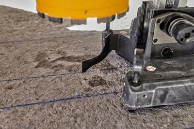 DeWalt Powershift DCPS151 stojan na jadrovú vŕtačku