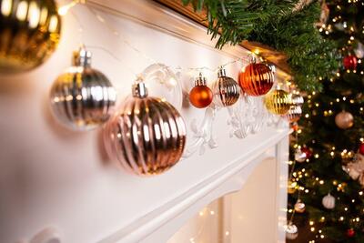 Reťaz MagicHome Vianoce Ball, 20 LED teplá biela, s guľami, 2xAA, jednoduché svietenie, osvetlenie, 