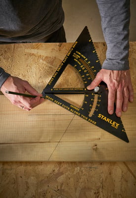 Stanley STHT46054-0 nastavitelné truhlářské úhelník QuickSquare 300 mm