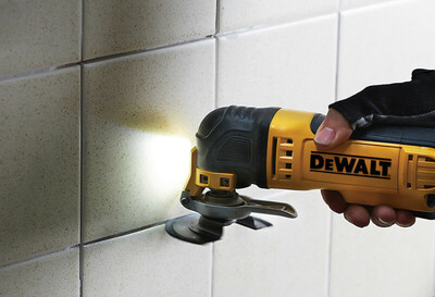 DeWalt DWE315KT multifunkčné náradie s príslušenstvom