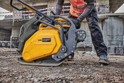 DeWalt Powershift DCPS7154N vibračná doska 100kg