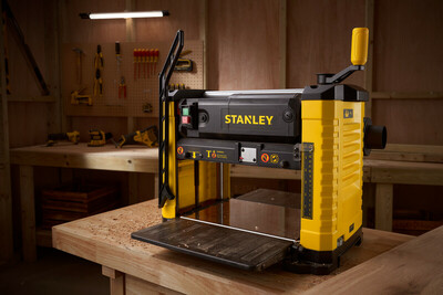 Stanley STP18 elektrická hobľovačka 1800W