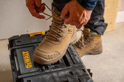 DeWalt pracovná obuv Ludlow s oceľovou špicou, vysoká vodotesná veľkosť 44