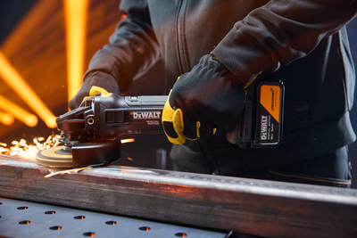 DeWalt McLaren DCG45MP2T aku uhlová brúska 125mm 2x5,0Ah aku
