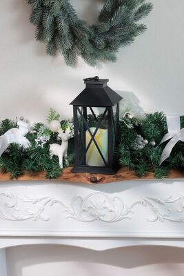 Lampáš MagicHome Vianoce, LED teplá biela, 3xAAA, plast, časovač, čierny, 14x14x32.2 cm, pohyb