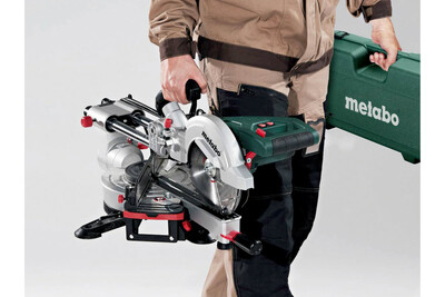 Metabo KGS 216 M GL skracovacia a úkosová píla so zeleným laserom 619260010