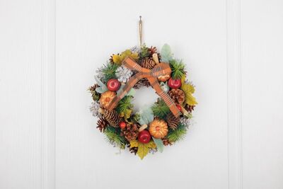 Veniec MagicHome Nature, jesenný, oranžový, s mašľou, 30 cm