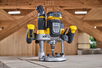 DeWalt DCW620H2 aku horná fréza 18V, 2x 5,0Ah aku Powerstack