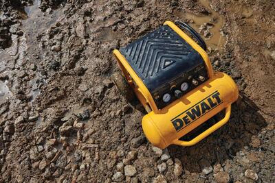DeWalt DCX17PS vzduchový kompresor 17 litrový 13,8bar + hadica 10m