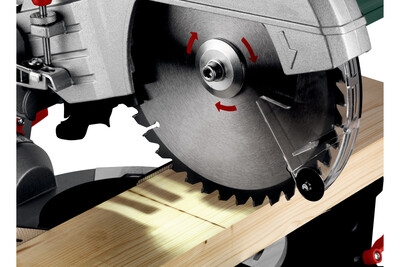 Metabo KGS 305 M pokosová pila, 2x kotouč 613305900