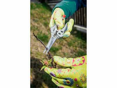 Záhradné nylonové rukavice polomáčené v nitrile 8" 8856670
