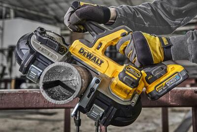 DeWalt DCS378N pásová píla 18V bez aku
