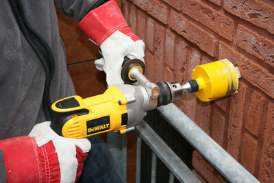 DeWalt D21570K Vŕtačka na diamantové vŕtanie 1300W