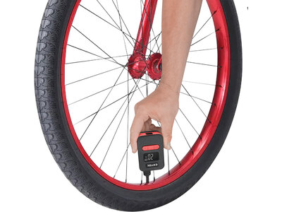 Extol Premium akumulátorový kompresor, 8V/500mAh Li-ion, max. 10,3bar, 12l/min, 8891512