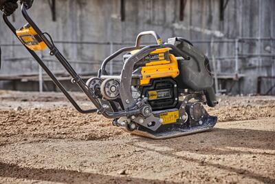 DeWalt Powershift DCPS7154PS1 vibračná doska 100kg