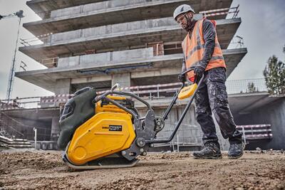 DeWalt Powershift DCPS7154N vibračná doska 100kg