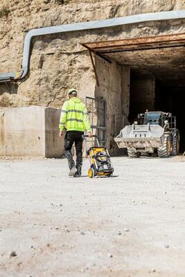 DeWalt DCMPW1600N aku vzsokotlakový čistič 110 bar, 2x18V, bez aku