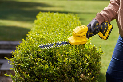 Stanley Fatmax V20 aku nožnice  na trávu 18V 1x2,0Ah aku STCSS20D1