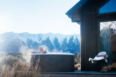 MSpa Frame Rova vírívka pre 6 osôb s LED osvetlením, 970 lit., 182x70 cm