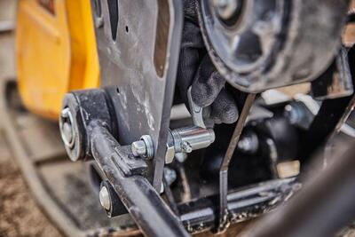 DeWalt Powershift DCPS7154PS1 vibračná doska 100kg