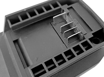 Adaptér pre akumulátor Share20V na stroje Extol Craft