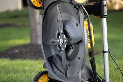 DeWalt FlexVolt DCMWP500N aku kosačka na trávu 53cm 54V, bez aku