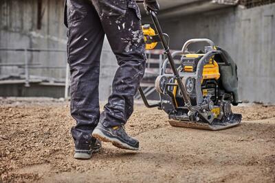 DeWalt Powershift DCPS7154N vibračná doska 100kg