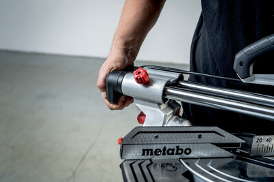 Metabo KGS 216 M pokosová píla, 2x kotúč, 613216900