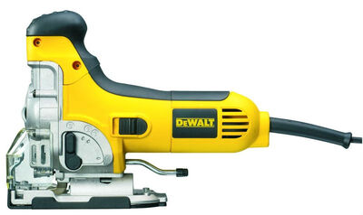 DeWalt DW333K přímočará pila v Tstaku DW333K