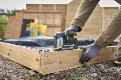 Stanley FatMax sponkovačka/Klincovačka 4v1, FMHT70401-0