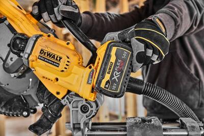 DeWalt FlexVolt DCS781N aku pokosová píla 305mm, 18V bez aku