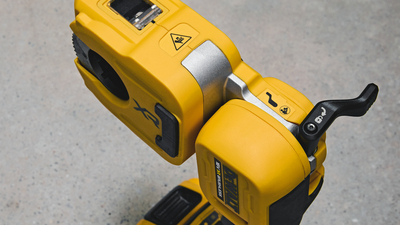 DeWalt DCE154N akumulátorový řezák měděných trubek 18V bez akumulátoru