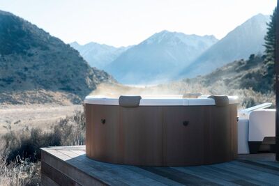 MSpa Frame Rova vírívka pre 6 osôb s LED osvetlením, 970 lit., 182x70 cm